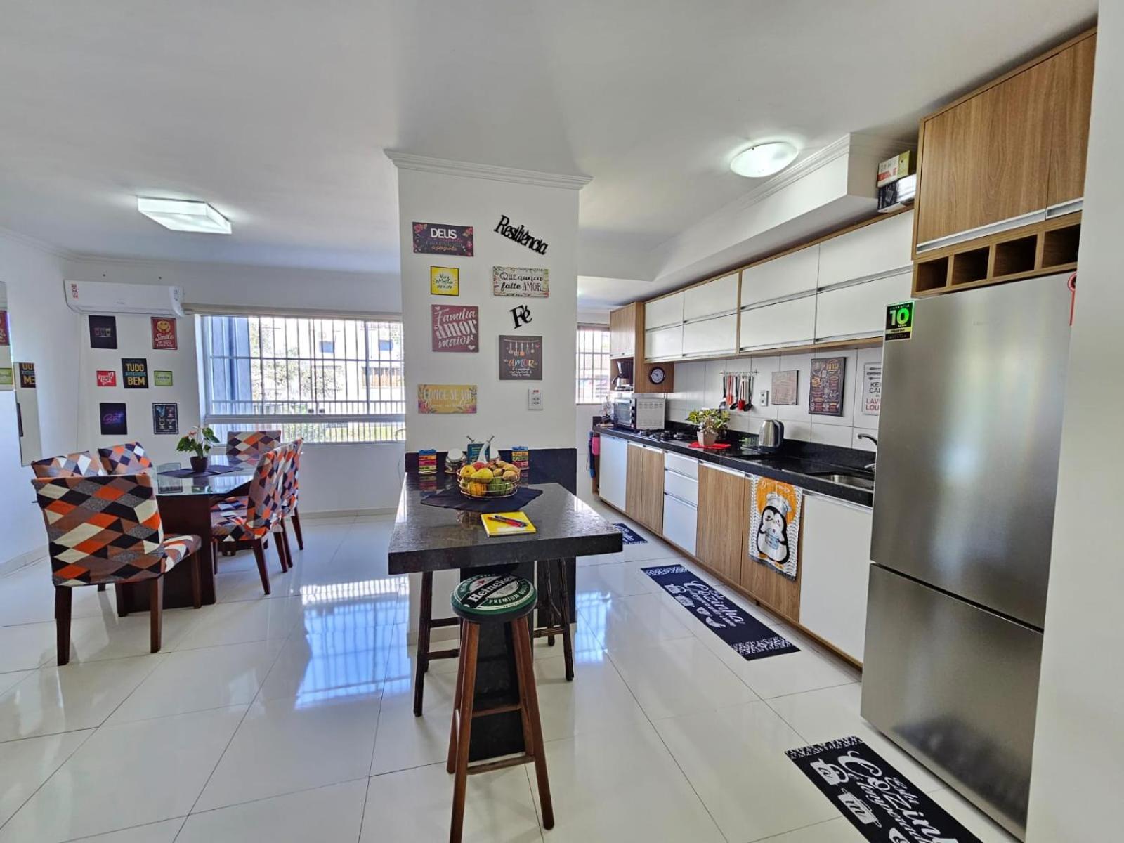 Apartamento Centralizado A Poucas Quadras Do Mar. Tramandaí Exterior foto